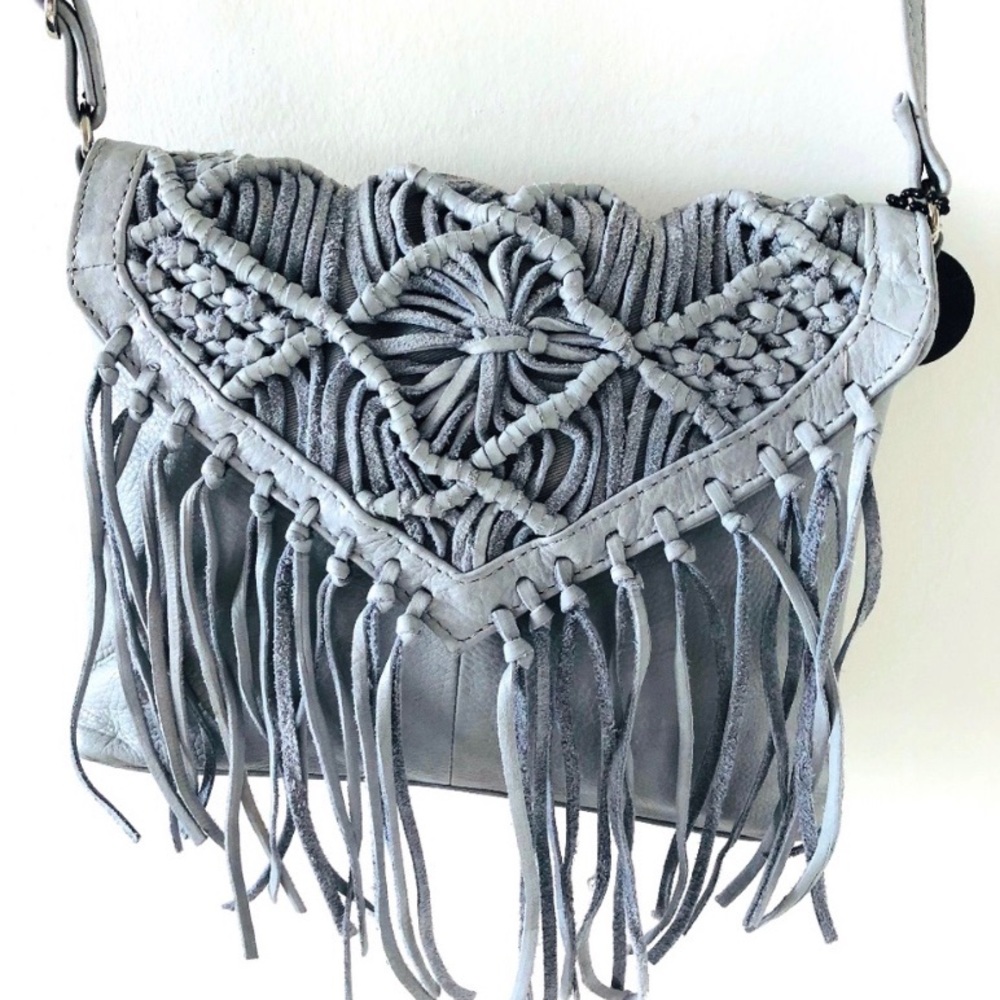 Violet Pearl Day & Mood crossbody fringe